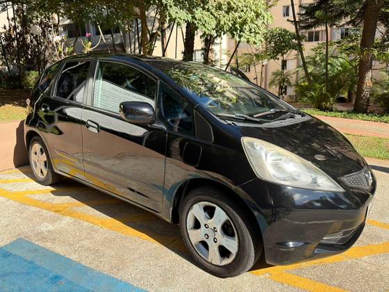 HONDA FIT 1.4 LX 16V FLEX 4P AUTOMÁTICO HONDA FIT 1.4 LX 16V FLEX 4P AUTOMÁTICO